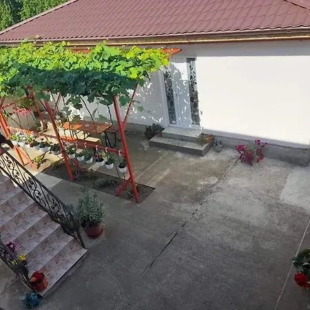 Casa Eliandrei * Două Mai